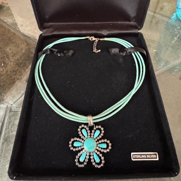 Sterling Silver Turquoise Flower Pendant Necklace - Picture 2 of 2